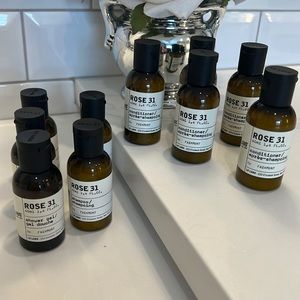 Conditioner (5), Shampoo (2), Shower gel (3)